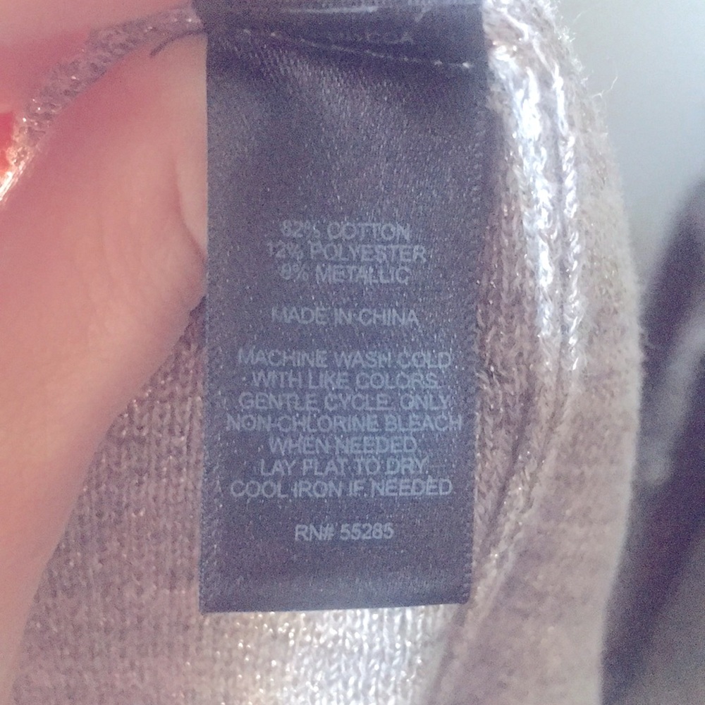 Express Sweater - Picture 5 of 5